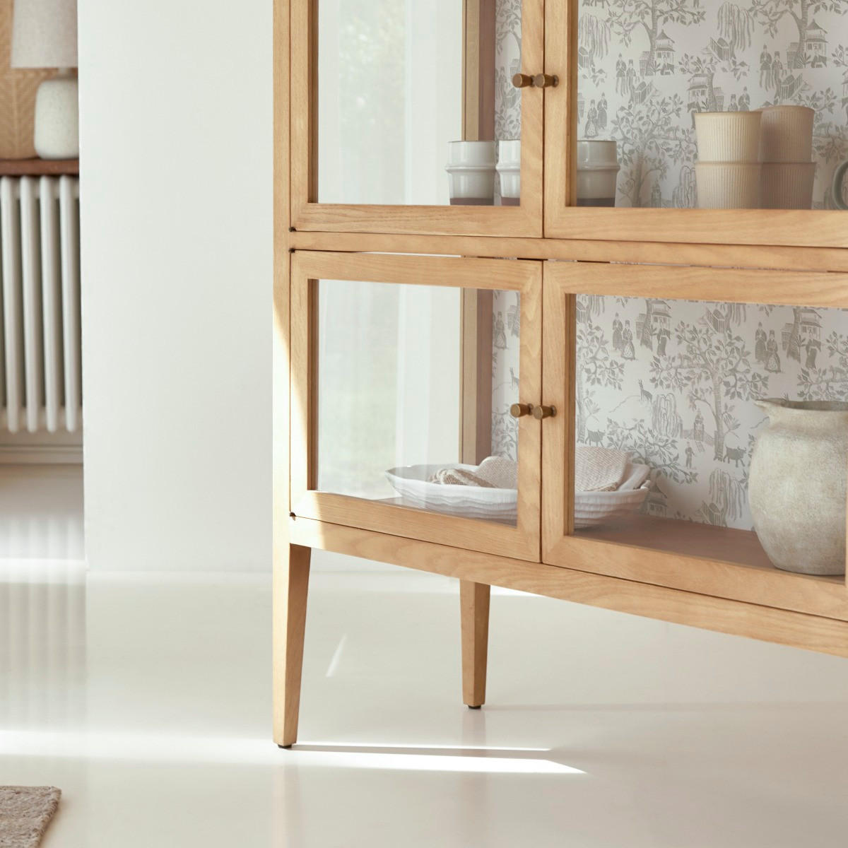 VITRINENSCHRANK Tana Natur aus Eiche - Naturfarben, Holz (110/160/40cm) - Tikamoon
