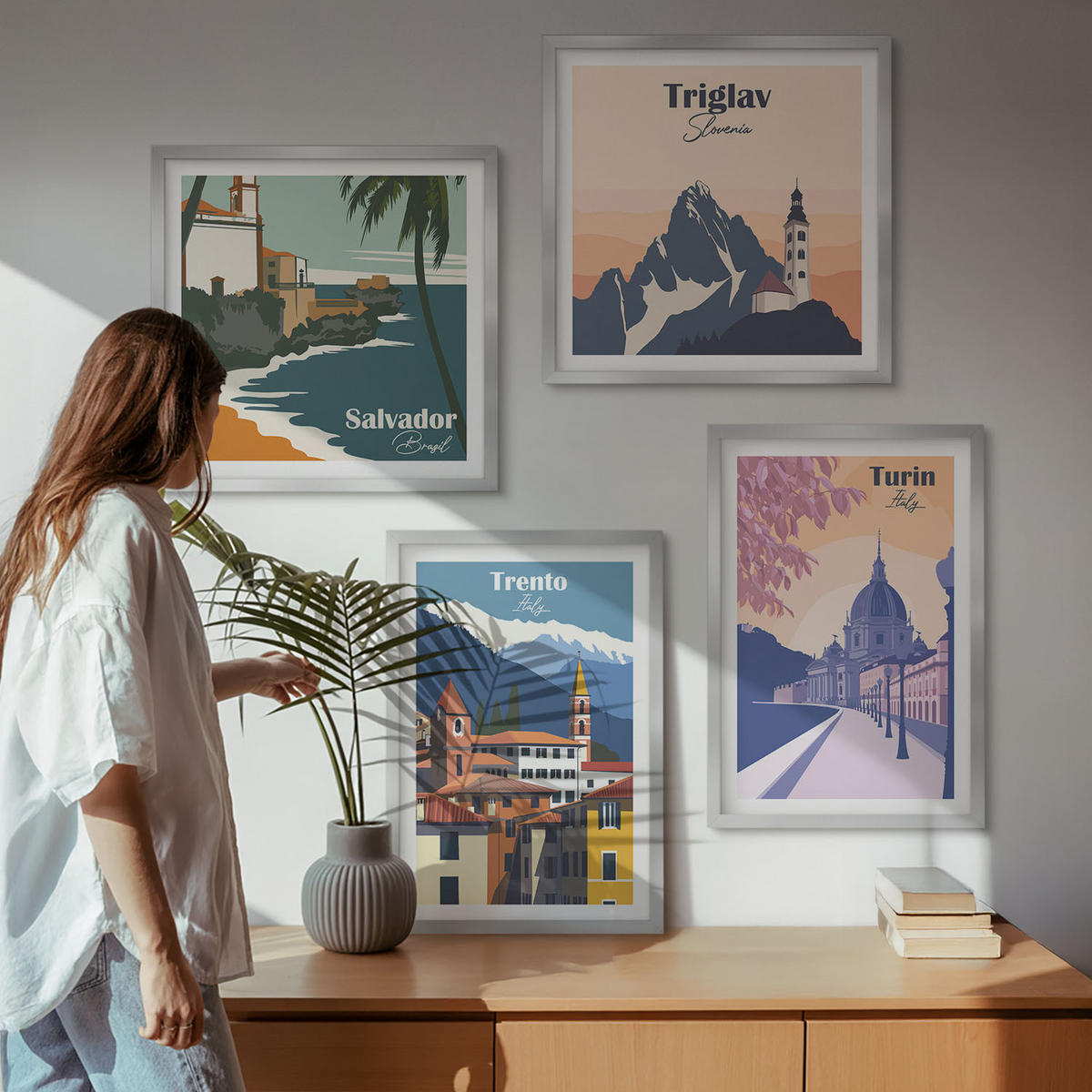 BILDER SET 4er Set - 50x50 cm & 40x60 cm Silberner Rahmen - Illustrationen zur Retro-Architektur der Berge - Silberfarben, Kunststoff (50/50cm) - TULUP