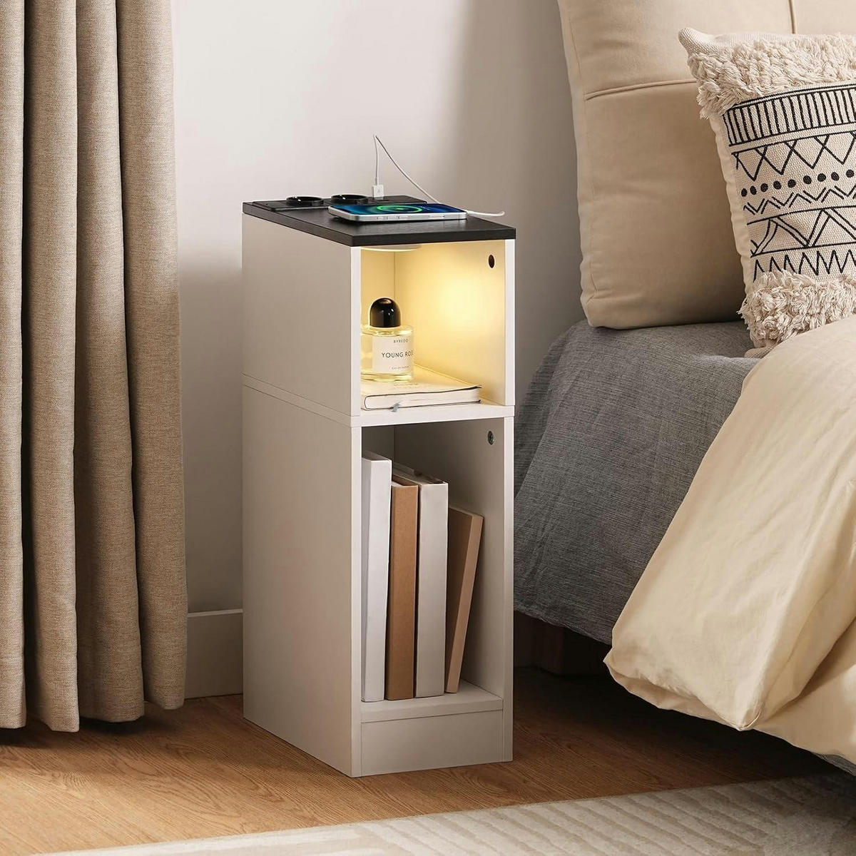 BEISTELLTISCH mit Ladestation und LED-Leuchte Weiß - Weiß, Metall (50.5/20/63cm)