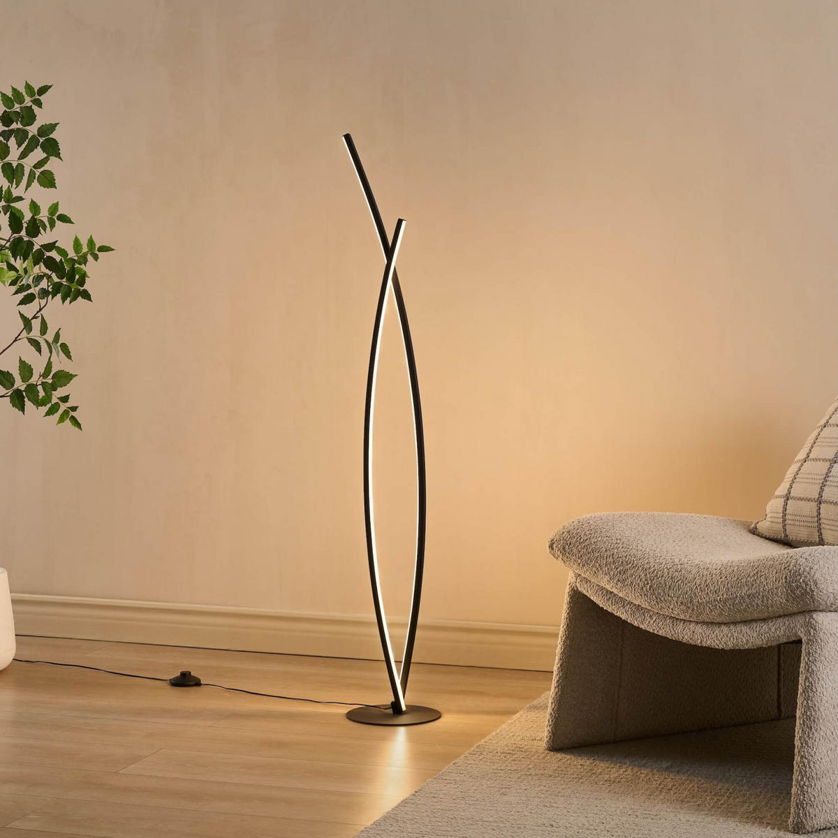 STEHLEUCHTE Elzo, Schwarz, 124cm - Schwarz, Metall (124/4/124cm) - KOSILUM