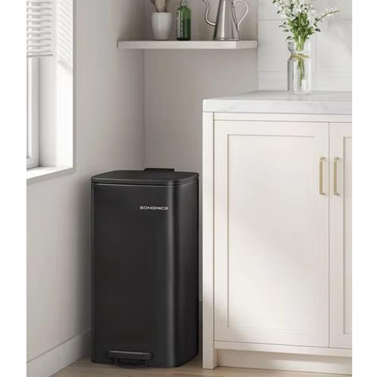 MÜLLEIMER 30 L Küche Tretmülleimer Stahl modern - Schwarz, Kunststoff (34/54.4/28.5cm) - Kaket