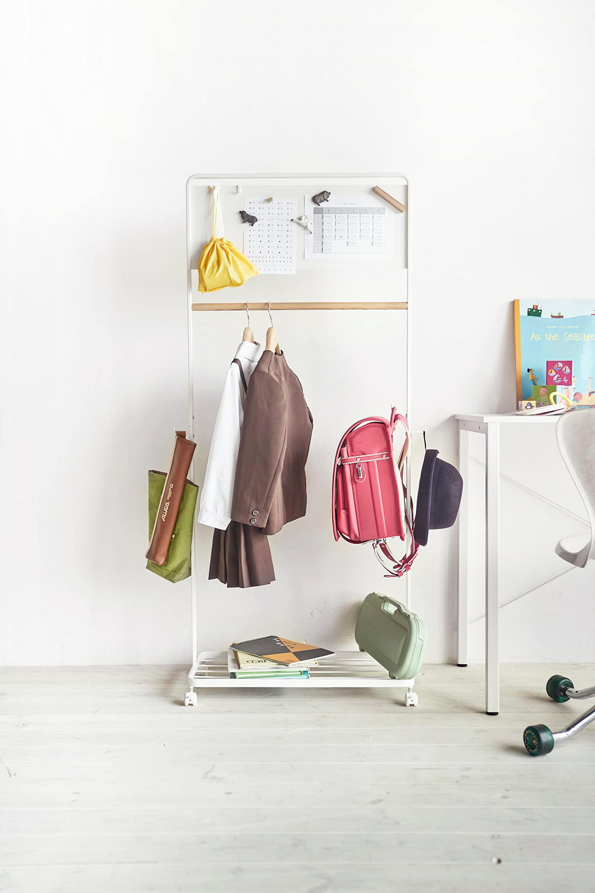 KINDERGARDEROBE Tower 5175 Weiß – Metall & Holz, 140 x 68,5 x 33 cm - Weiß, Holz/Metall (68.5/140/33cm) - Yamazaki