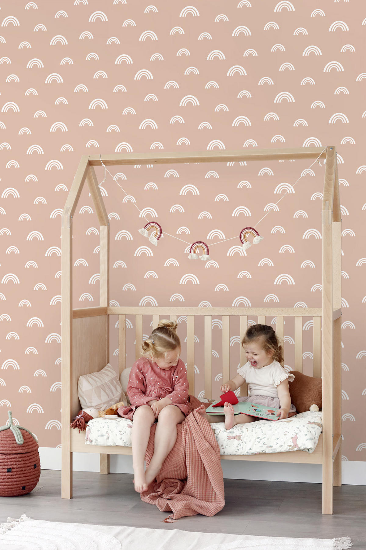 TAPETE Regenbogen 50 x 900 cm - Pink, Papier (50/0.1cm) - ESTAhome