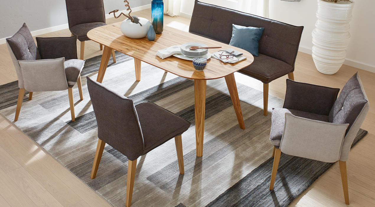 Esstisch oval aus Eiche