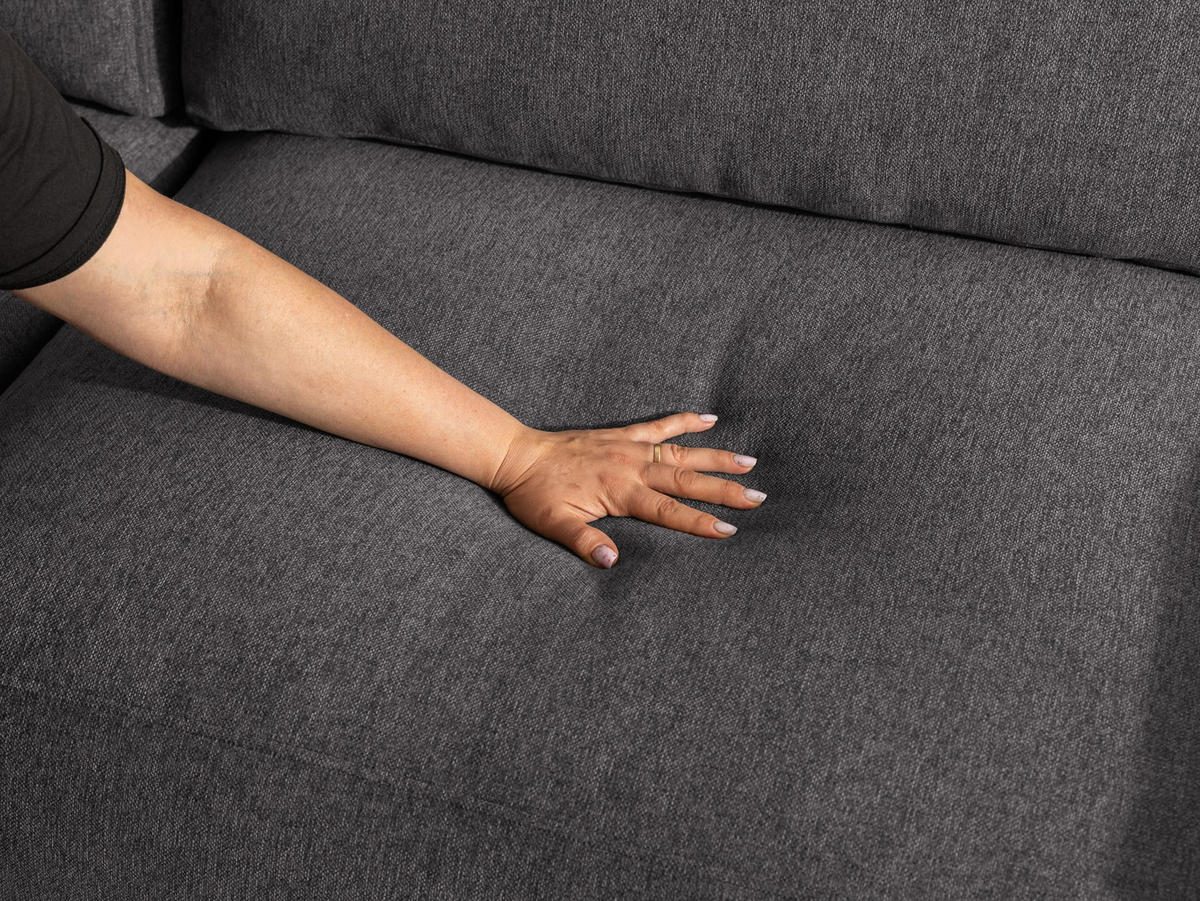ECKSOFA Lennon aus Graphit Strukturstoff mit Schlaffunktion und Bettkasten - Graphitfarben/Schwarz, Holz/Kunststoff (137/264cm) - S-Style