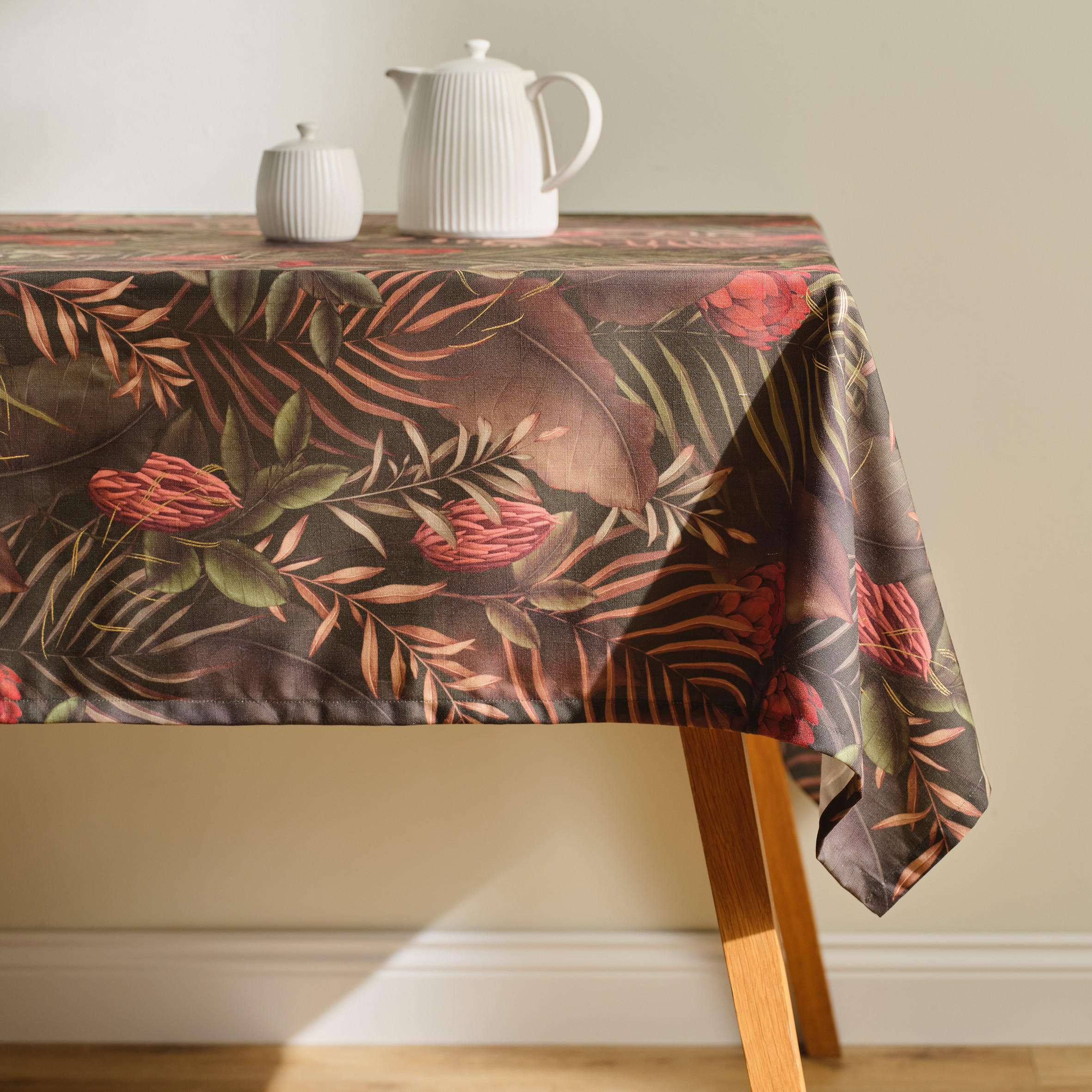 TISCHDECKE Tropini - Dunkelgrün, Textil (180/130/1cm) - home&you