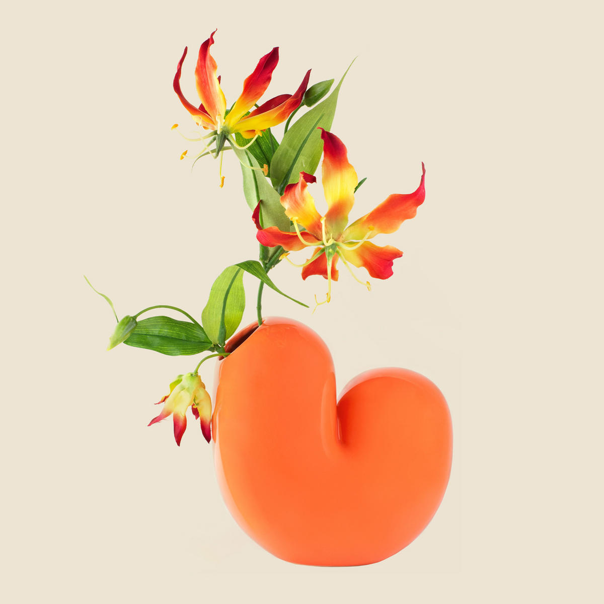 BLUMENVASE Arts of Parts Sulcus, Steingut, Orange, 18 x9.5 x 18 cm - Orange, Keramik (18cm) - Donkey Products