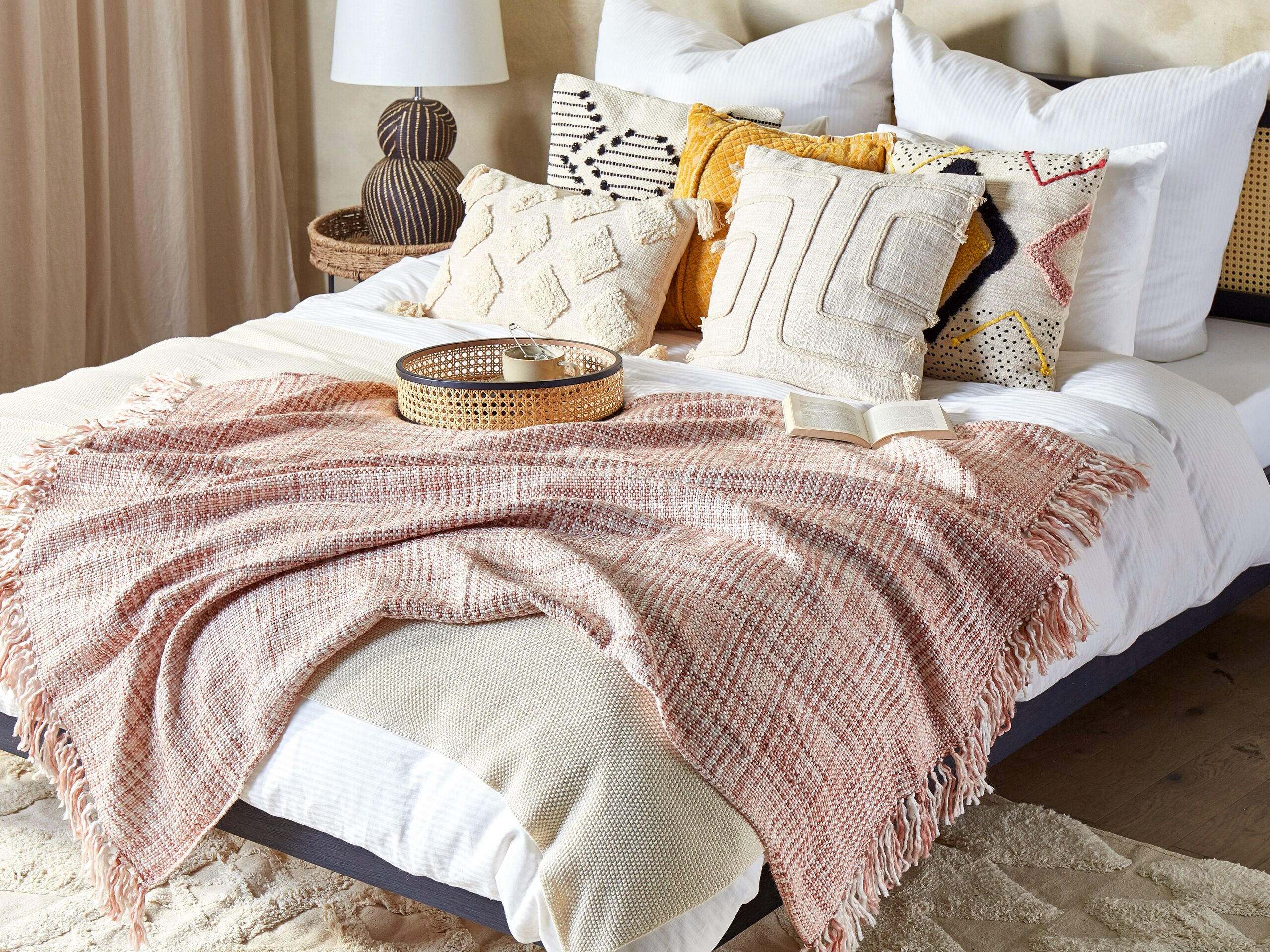 DECKE Goldbraun Deurali 125/150 cm - Braun, Textil (125/150cm) - Beliani