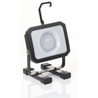 AKKU-LED-BAUSTRAHLER - 1300 Lumen, spritzwassergeschützt mit Haken für Innen und Außen, 2-fach dimmbar, 6600mAh Akku - Schwarz, Kunststoff (12/10.5/14cm) - Northpoint