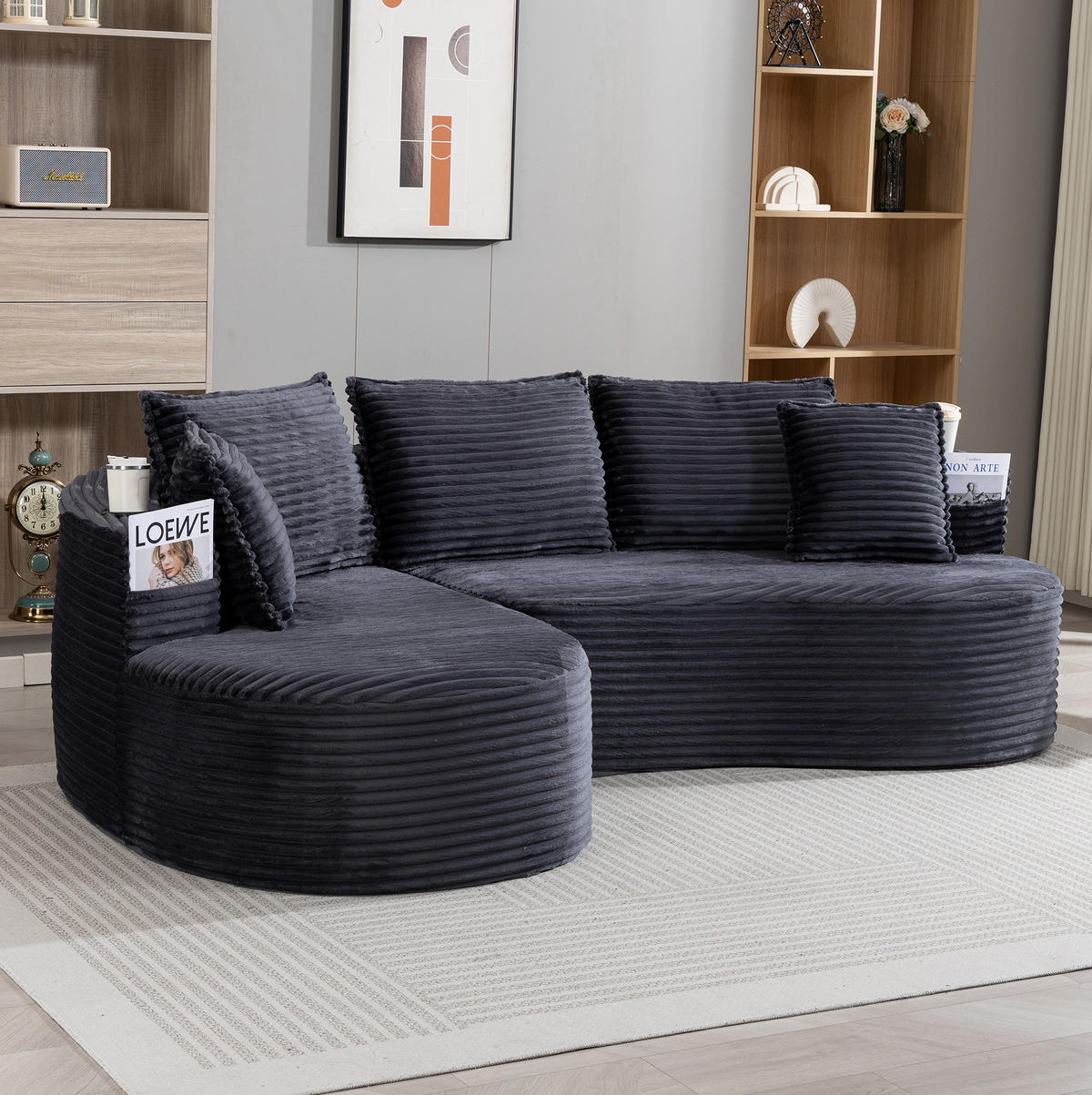ECKSOFA aus Cord 250x152x82 cm Dunkelgrau mit Getränkehaltern, Seitentaschen und Kissen im Bogendesign - Dunkelgrau, Textil (250/152cm) - Modfu