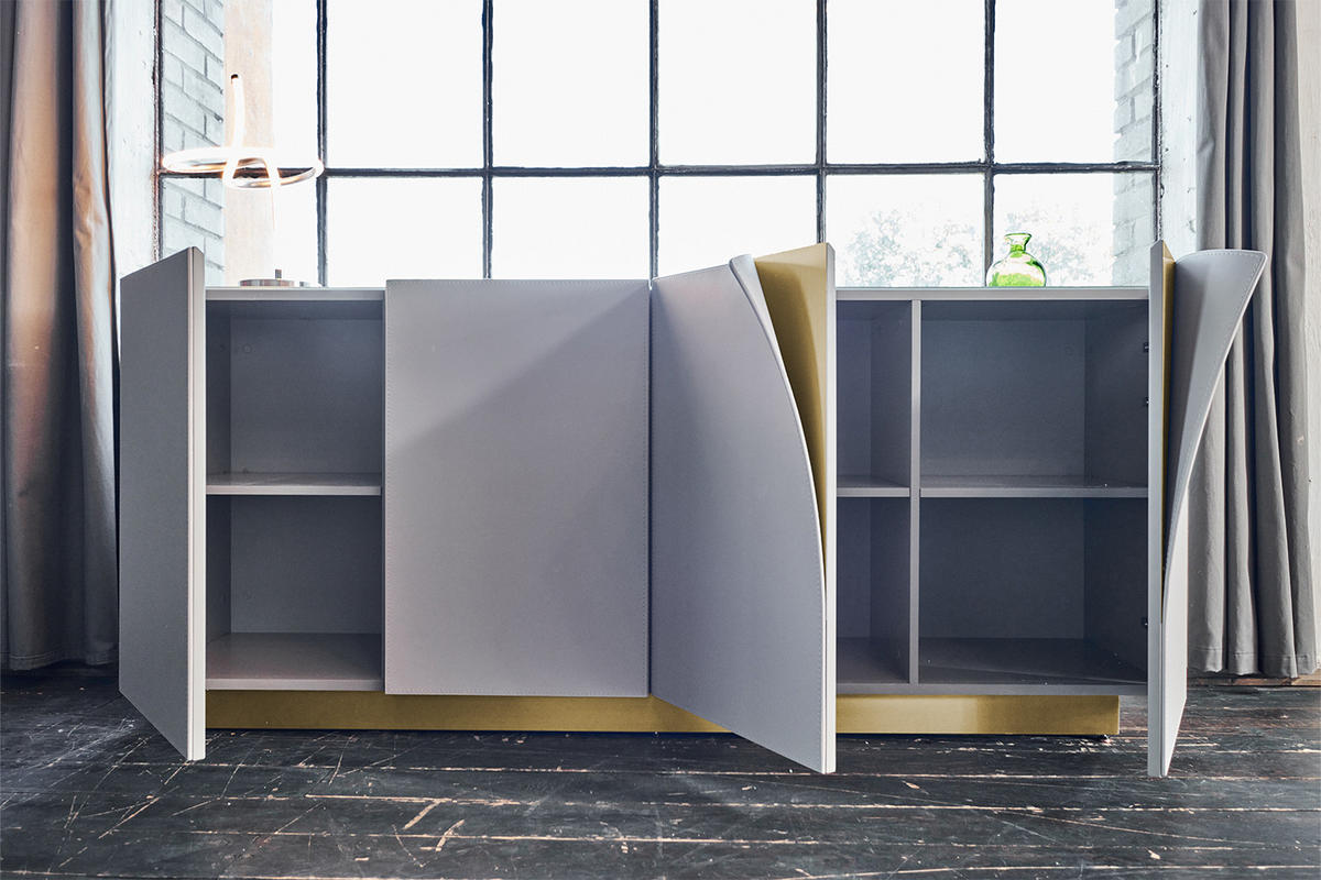 SIDEBOARD EMMA Grau Holz - Messingfarben/Braun, Holzwerkstoff/Metall (180/78/42cm) - KAWOLA