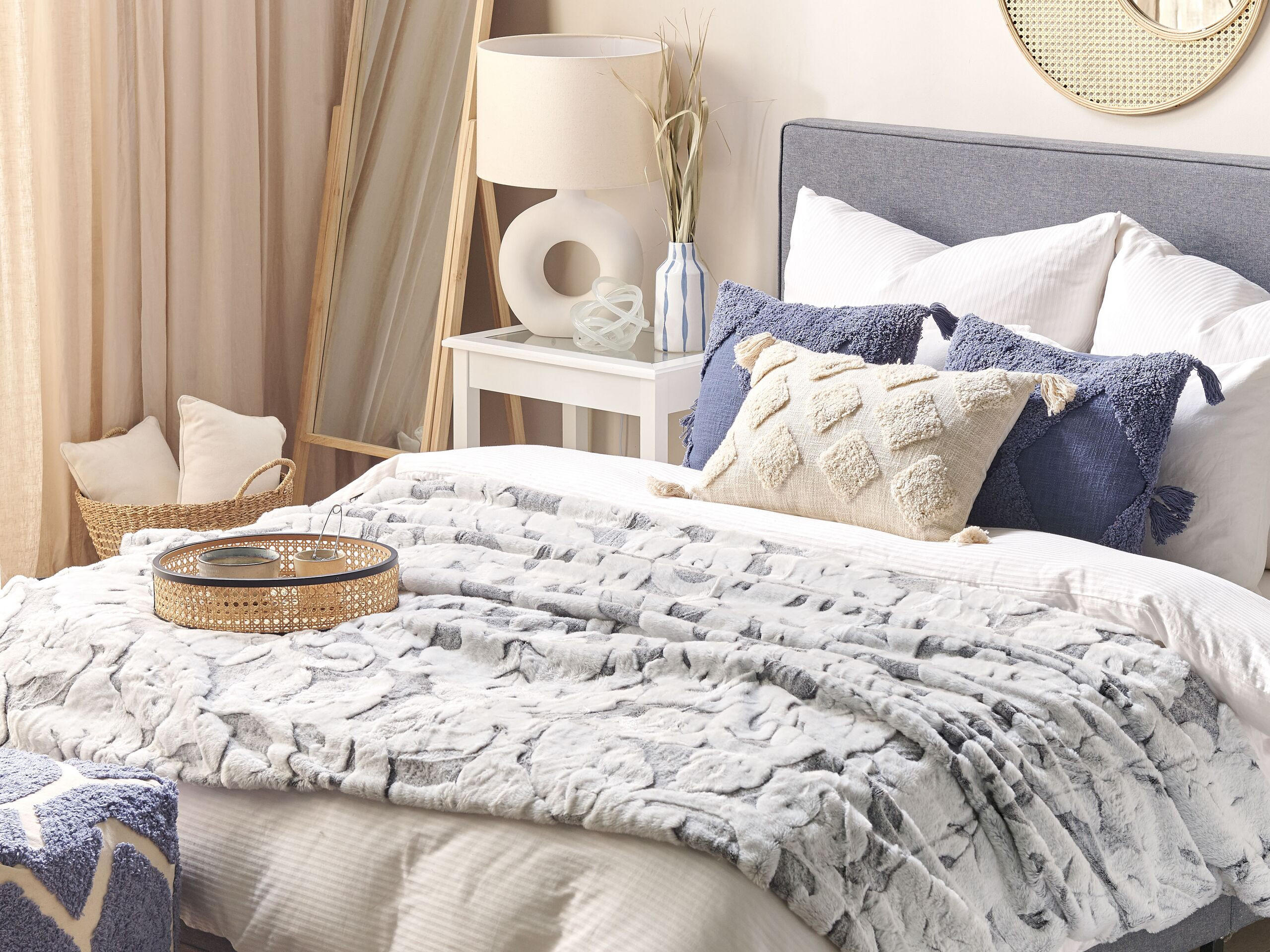 Thumbnail - Beliani Decke, Hellgrau, Textil, 150x200 cm, Wohntextilien, Decken