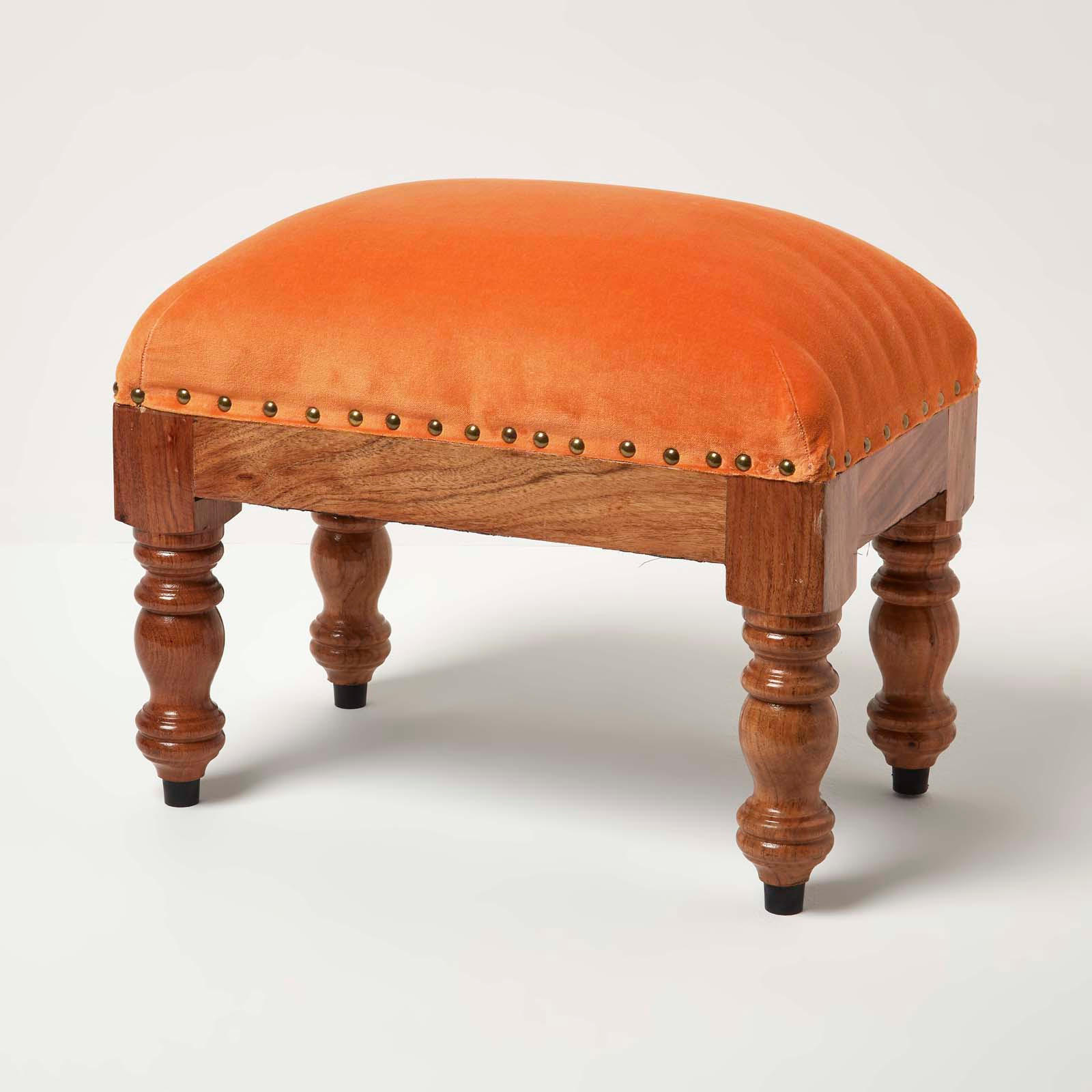 SAMT-HOCKER Mable, orange mit Holzbeinen, 50/30/40 cm - Orange, Textil (30/40/50cm) - Homescapes