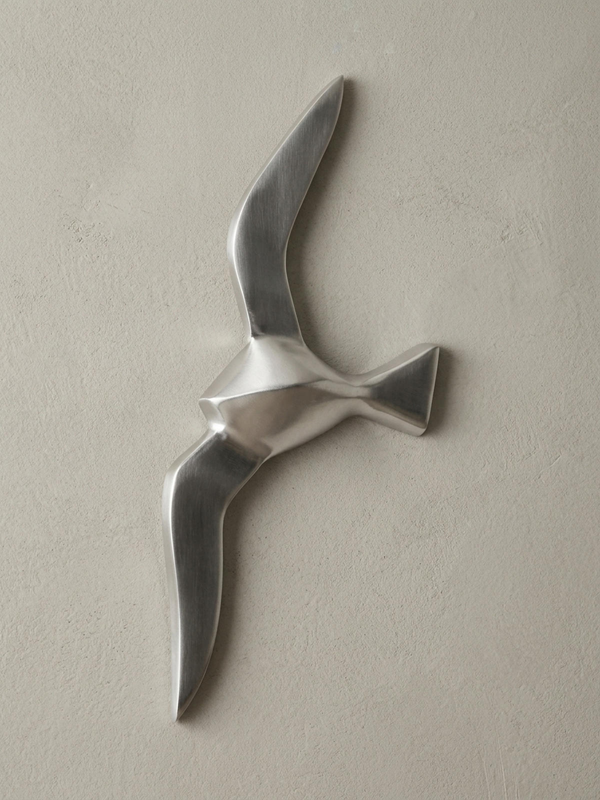 WANDDEKO Möwe Aluminium silberfarben poliert 30 cm mit Wandhalterung - Silberfarben, Metall (30/13/3cm) - KADIMA DESIGN