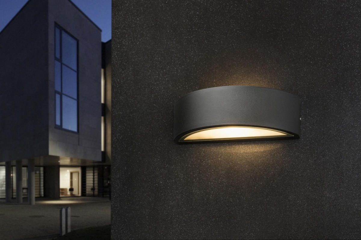 AUSSENLEUCHTE LESA Schwarz 26 W IP54 - Schwarz, Metall (106/26/77cm) - Rendl