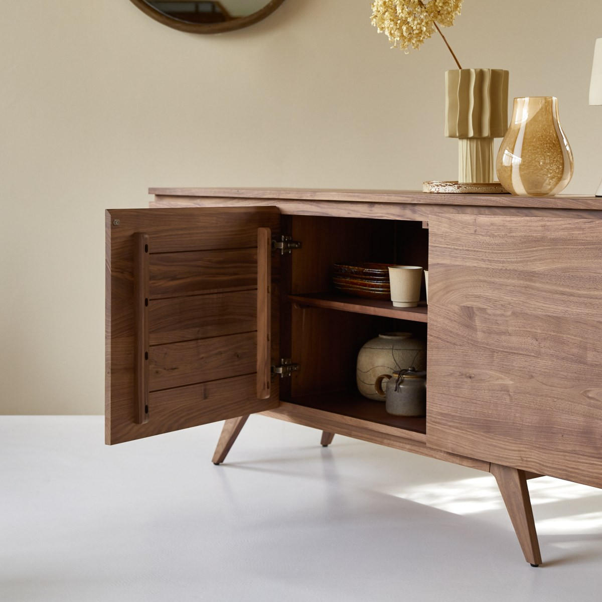 SIDEBOARD Esmée Braun aus Walnuss - Braun, Holz (177/76/45cm) - Tikamoon