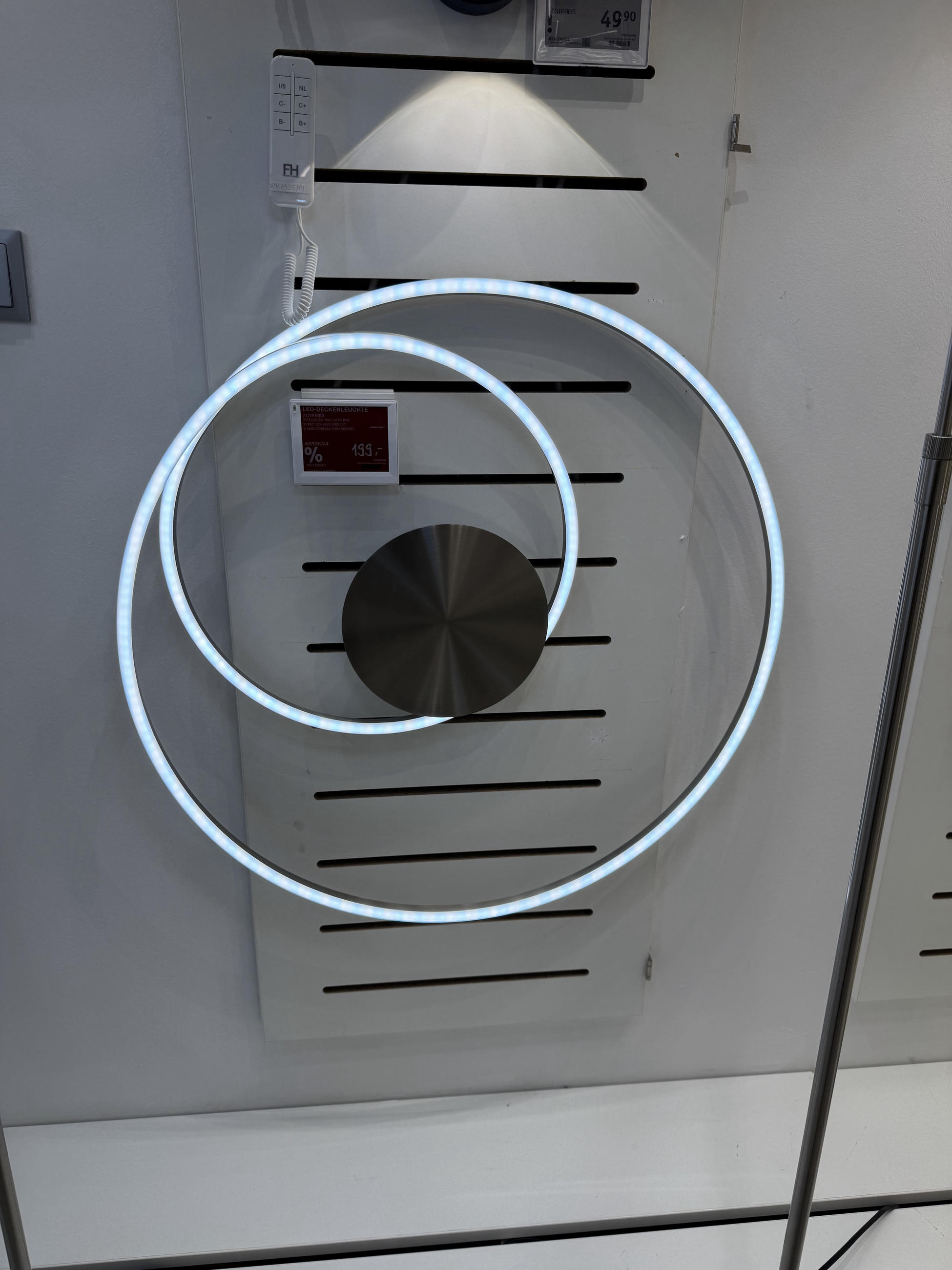 LED DECKENLEUCHTE HOLY