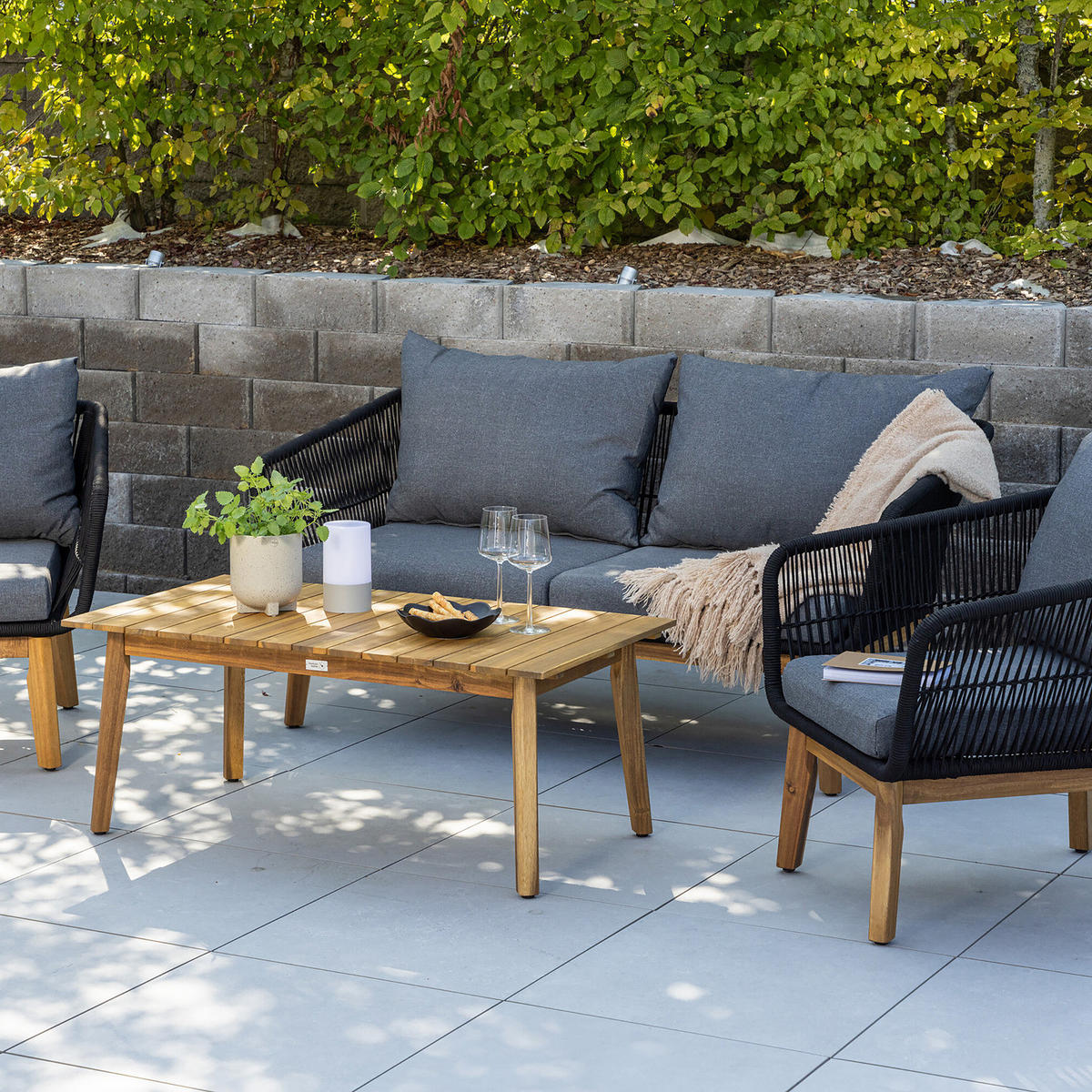 LOUNGESET - 4-teilig - Schwarz/Braun, Holz - home24