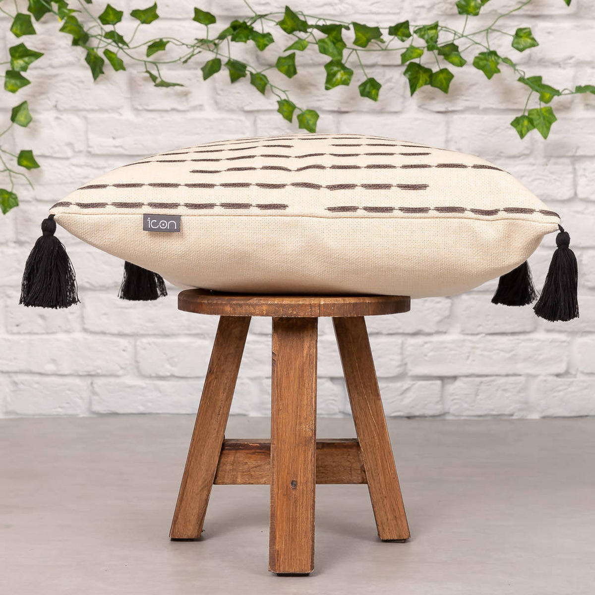 DEKOKISSEN 4er-Set - Dunkelbraun, Kunststoff (43/43cm) - icon