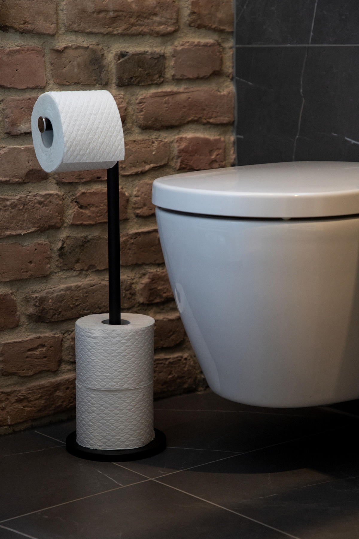 TOILETTENPAPIERSTÄNDER Metall 17/21/55 cm - Schwarz, Metall (21/55/17cm) - Wenko