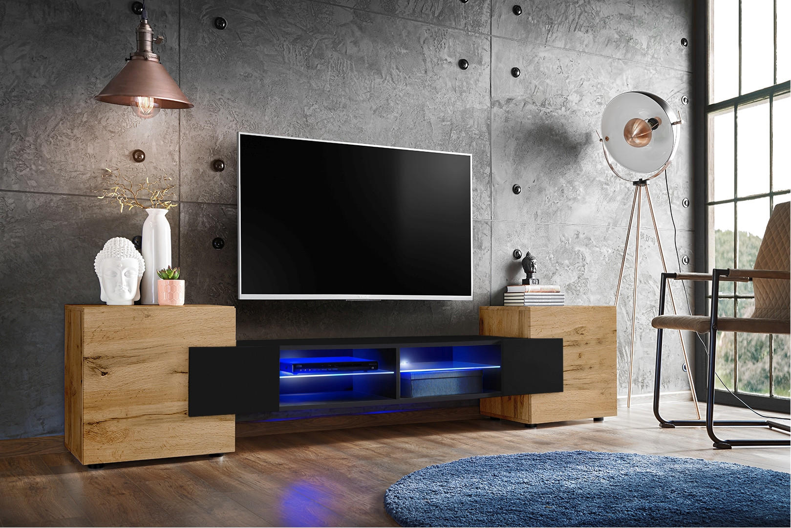 LOWBOARD MERANO Eiche Wotan, Blau LED Beleuchtung - Eiche Wotan/Schwarz, Glas/Holzwerkstoff (230/52.5/35cm) - Komodee