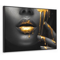 LEINWAND Bilder mit Rahmen - Frau - Schwarz - Gold - Gesicht - Lippen - 70x50 - Goldfarben, Textil (70/50cm) - MuchoWow