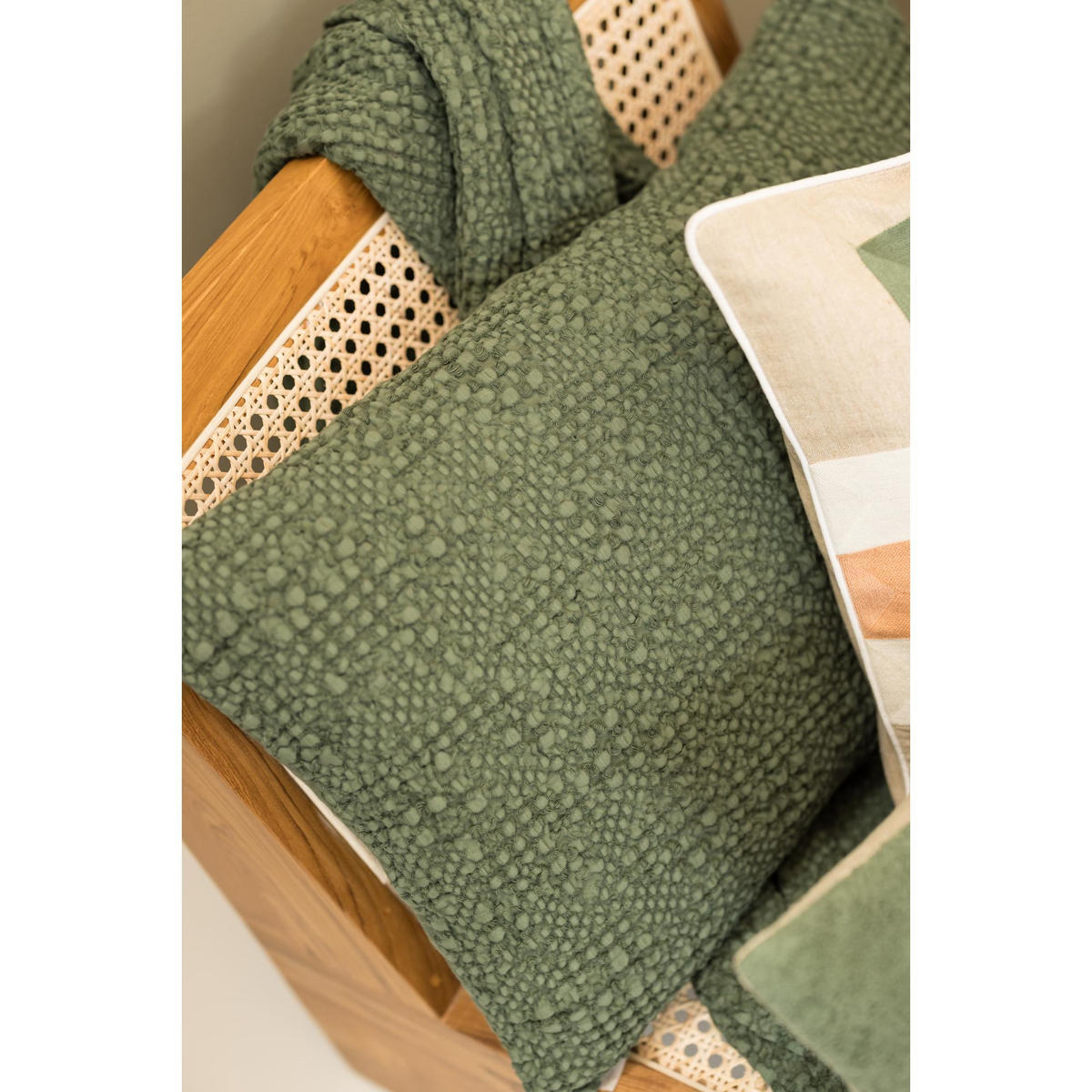 ÜBERWURF Tana olivgrün 240 x 260 cm - Olivgrün, Textil (240/260cm) - Vivaraise