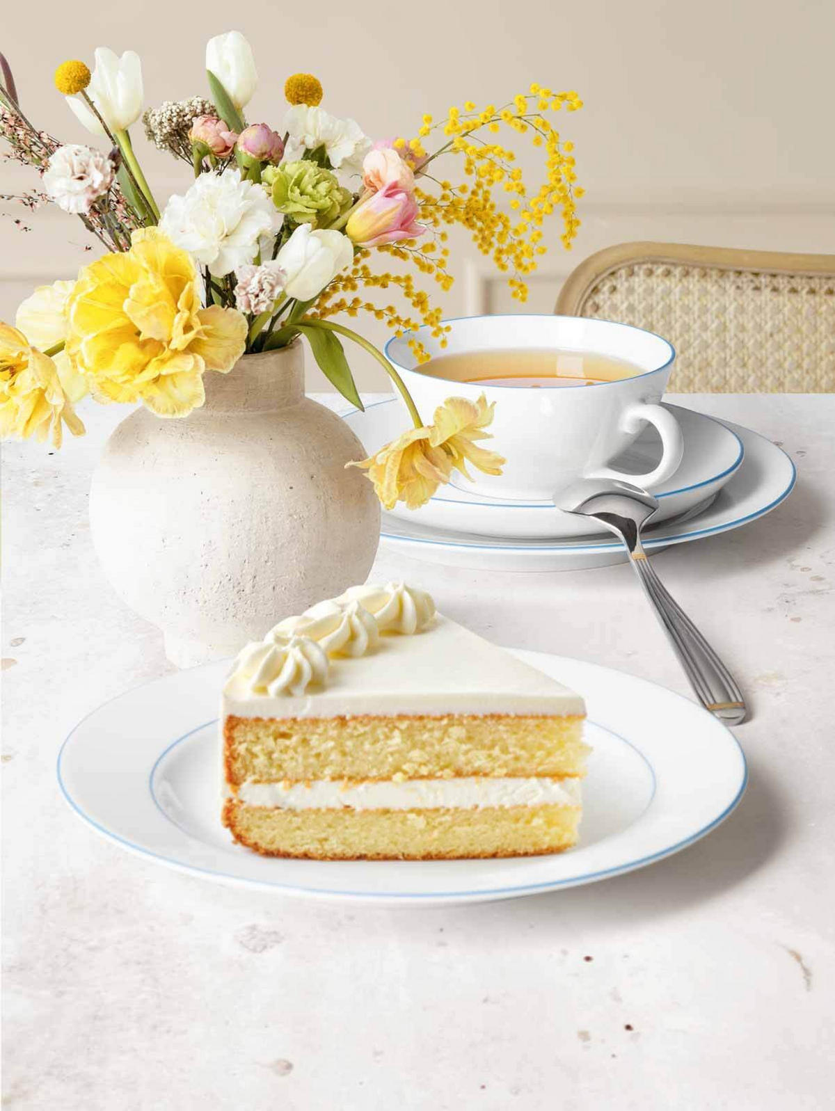 TEESERVICE Sonate Blue Lines weiß-blau 18er Set - Blau/Weiß, Keramik (20.6/28.4/20.6cm) - Seltmann Weiden