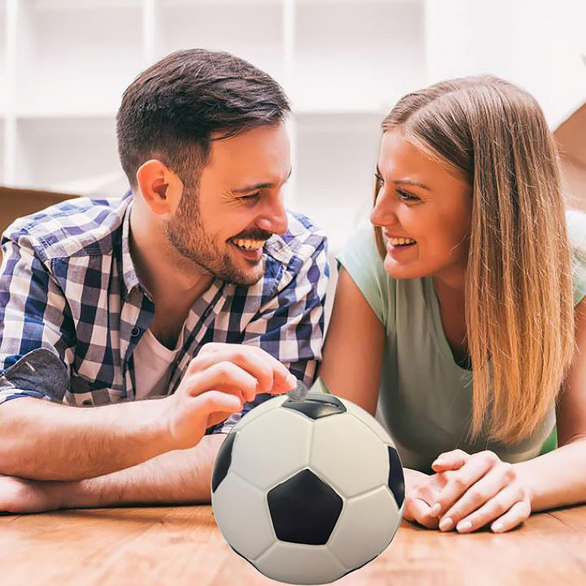 FUTBALOVÁ pokladnička - biela, plast (15/15/15cm) - Relaxdays