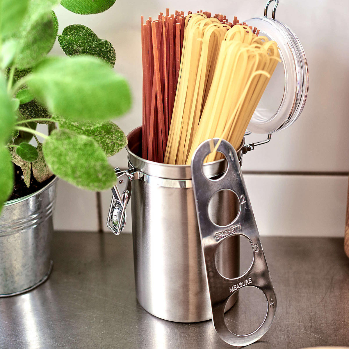 AUFBEWAHRUNGSDOSE Canister - Silberfarben, Metall (10/18/10cm) - Butlers