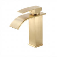 BADEZIMMERARMATUR, inklusive 60 cm langem Zulaufrohr, 180 mm hoch, goldfarben. - Goldfarben, Metall (23.5/7/19cm) - Vallsero