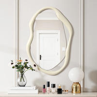 WANDSPIEGEL mit weißem 75cm H - Weiß, Glas/Holz (78.5/3.5/58.5cm) - Hometopia