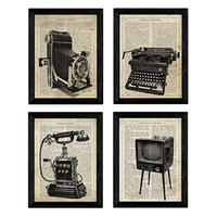 POSTER Set mit 4 Kamera, Schreibmaschine, Telefon und TV Foto Definitionen, Emotionen, Freundschaft und Kommunikation A4 Schwarzer Rahmen - Schwarz, Papier (29.7/3cm) - Nacnic