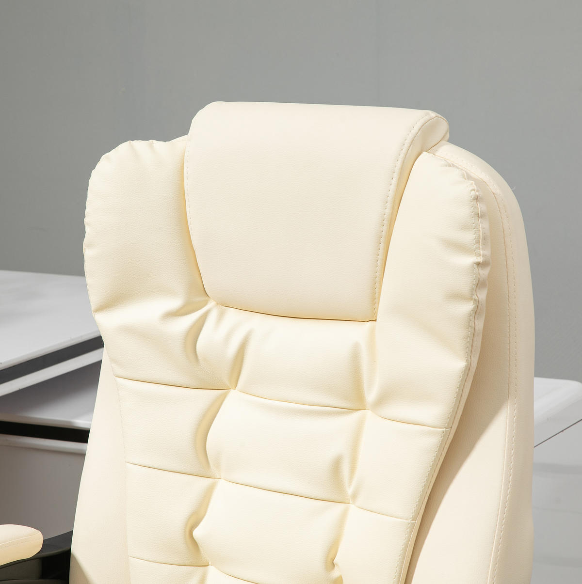 CHEFSESSEL 64,5/109-117/69 cm Cremeweiß aus Kunstleder mit Fußstütze - Creme, Kunststoff (69/117/64.5cm) - OKMYHOME