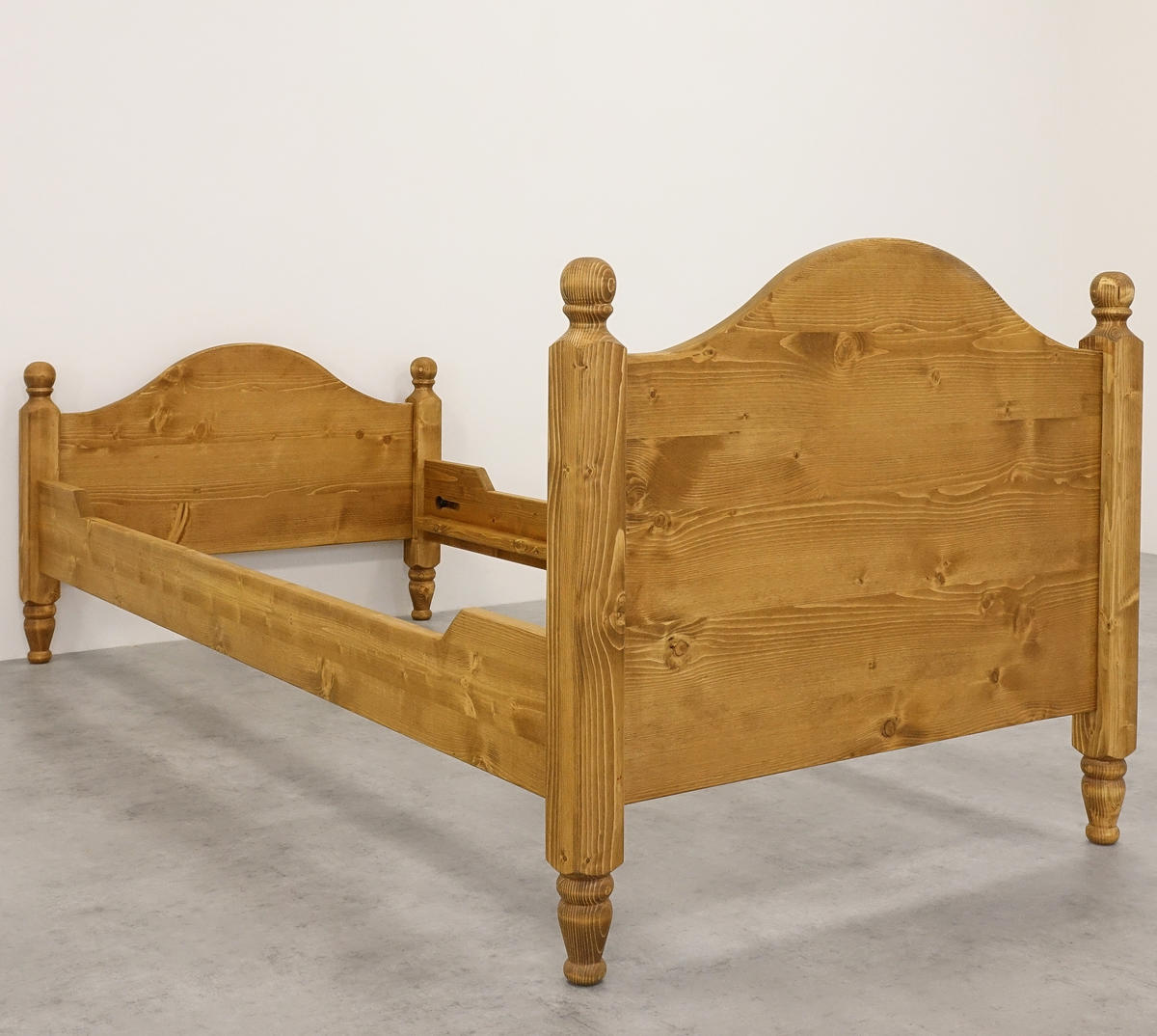 BETT aus Massivholz CHARLOTTE - Hellbraun, Holz (90/200cm) - Seart