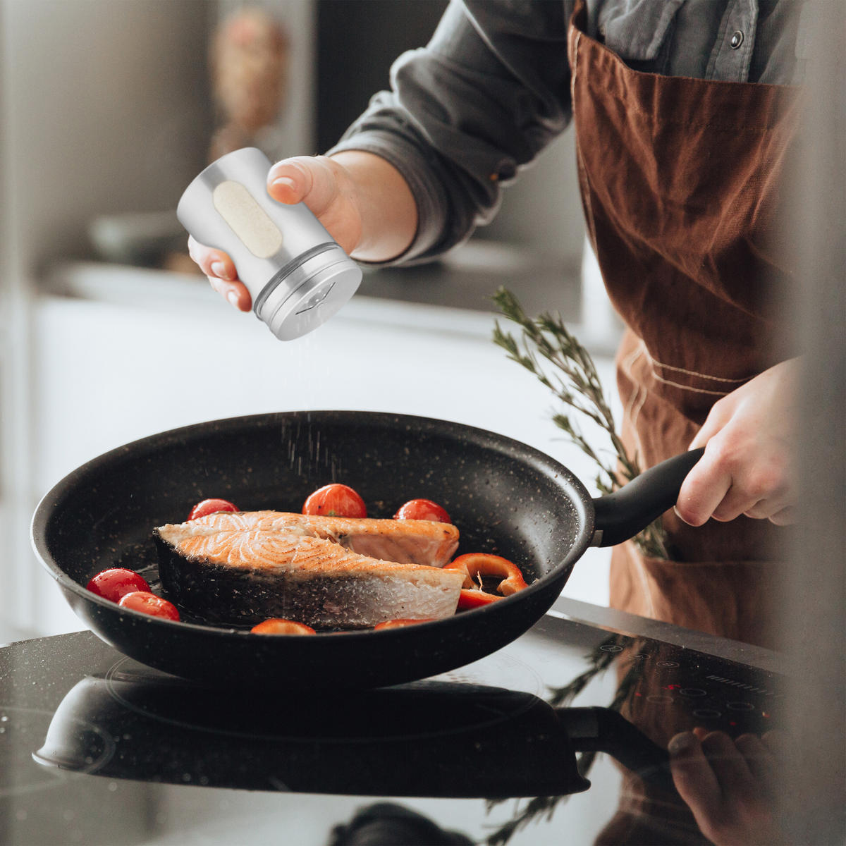 6XGEWÜRZSTREUER - Silberfarben, Glas/Metall (7/11/7cm) - Relaxdays