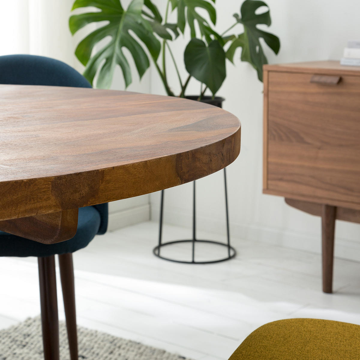 ESSTISCH rund - Sheesham massiv, gewachst - Sheeshamfarben, Holz (120/120/76cm) - home24