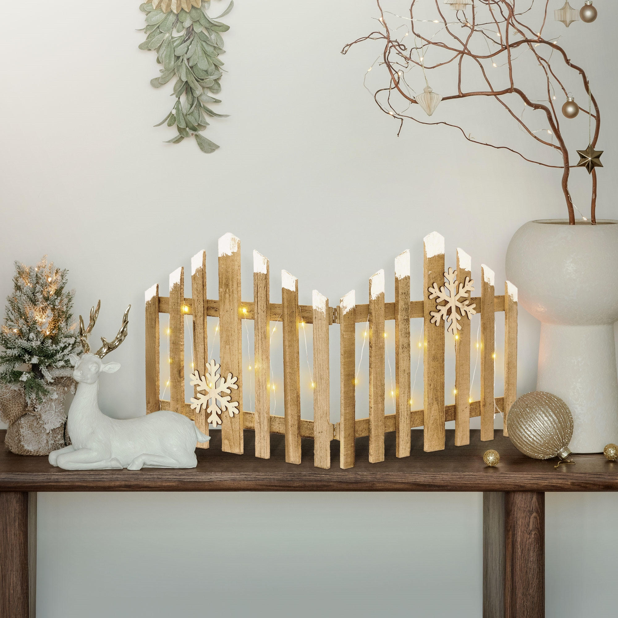 DEKO HOLZ ZAUN Natur 30 LED Warmweiß 77x38 cm mit Schneeflocken - Braun, Holz (77/38/2cm) - ECD-Germany