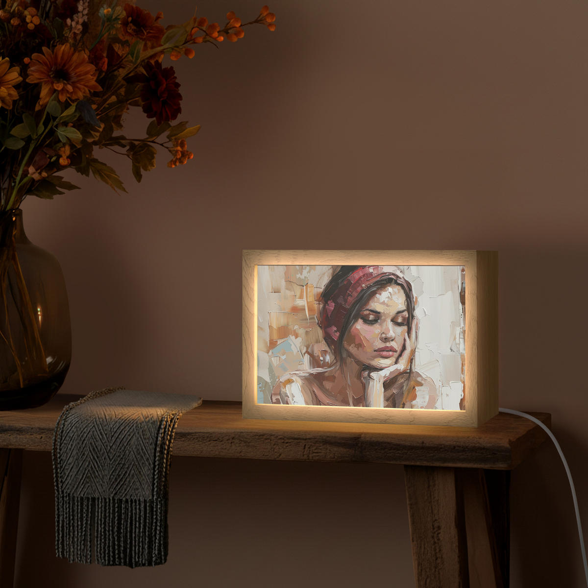 NÁSTĚNNÁ LAMPA Žena - vzhled malby - portrét - moderní 30x20 cm - hnědá, kompozitní dřevo (30/20/8cm) - OnlyWow