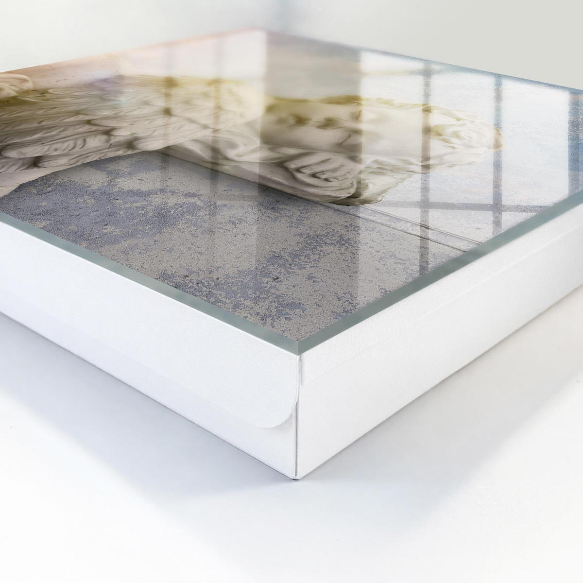 SCHLÜSSELBOX Weiß 30x30 cm – Türöffnung nach rechts - Schlafender Engel - Beige, Metall (30/30/5cm) - TULUP