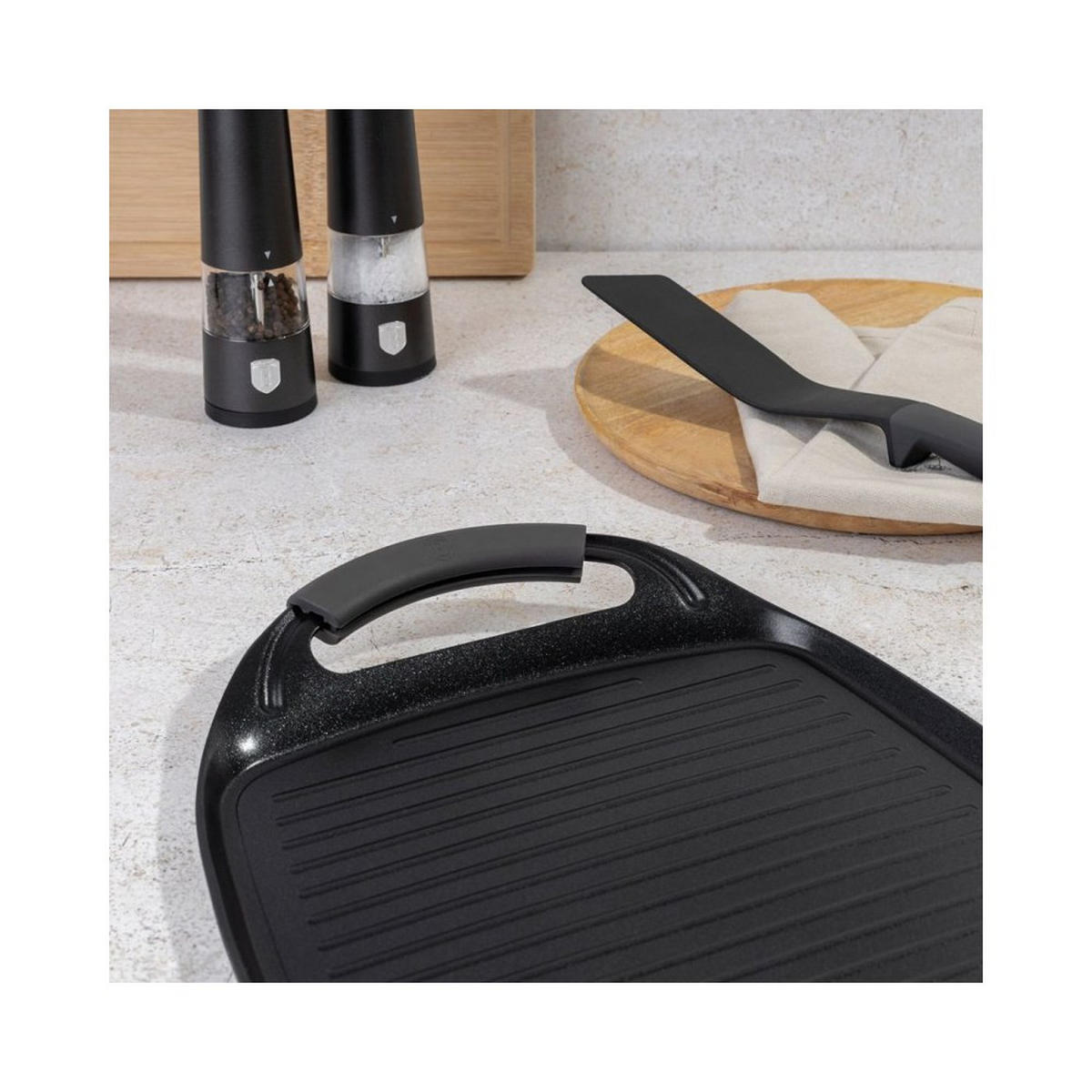 GRILLPFANNE Schwarz 42/29/2 cm BH8137 - Schwarz, Metall (42cm) - Berlinger Haus