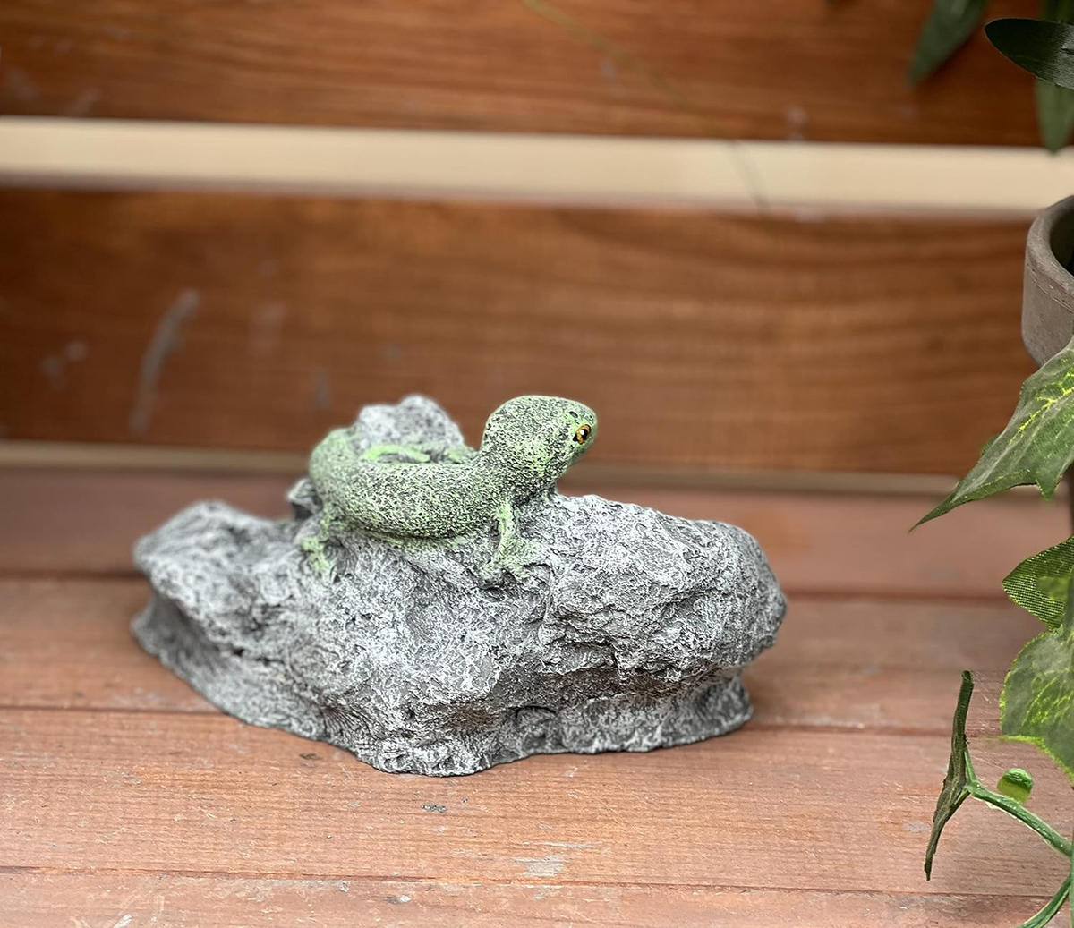 STEINFIGUR Gecko Eidechse auf Stein frostfest Steinguss - Grau, Stein (13/7/8cm) - stoneandstyle