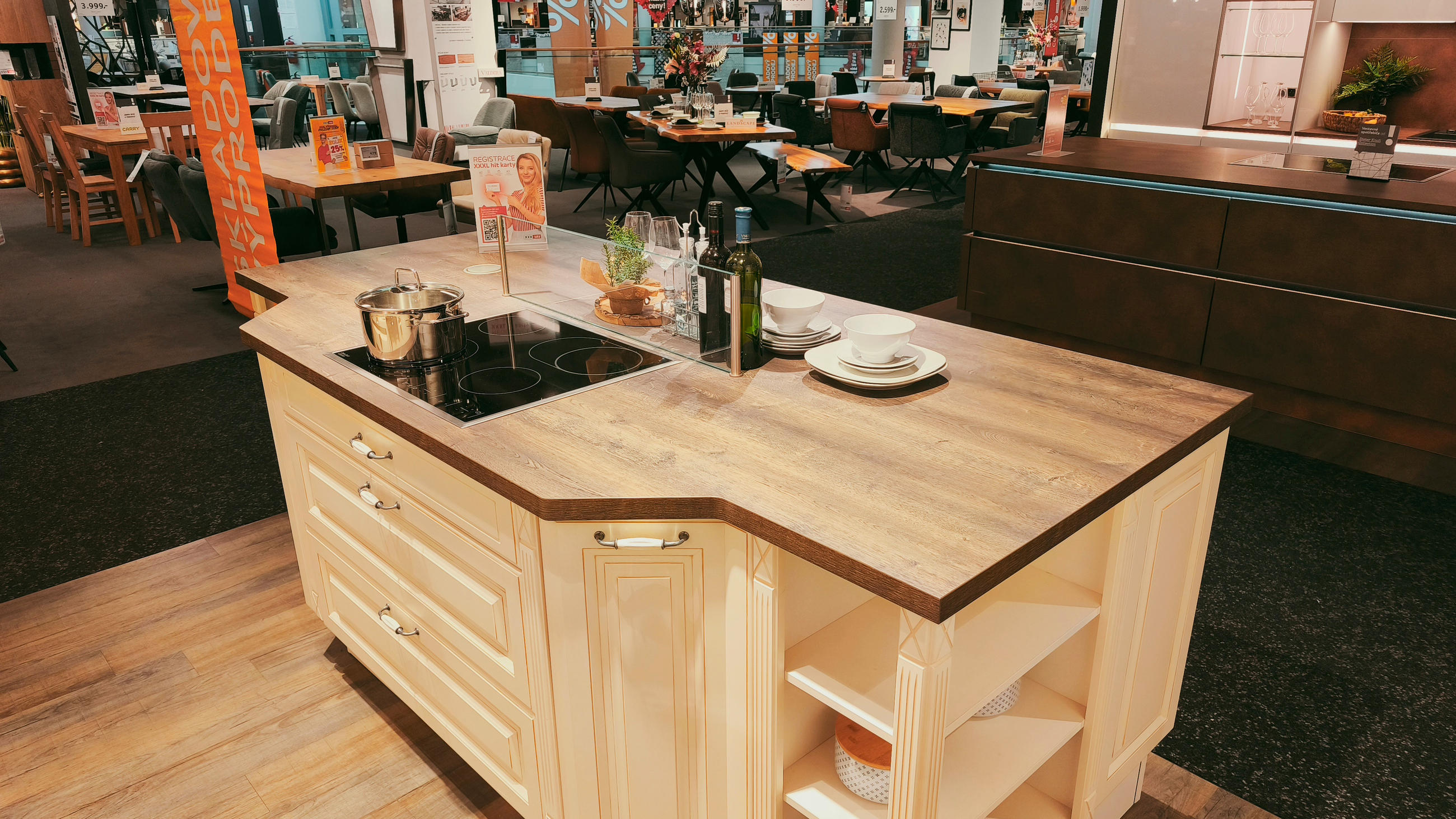 VESTAVNÁ KUCHYŇ CAROLA 621 - Celina