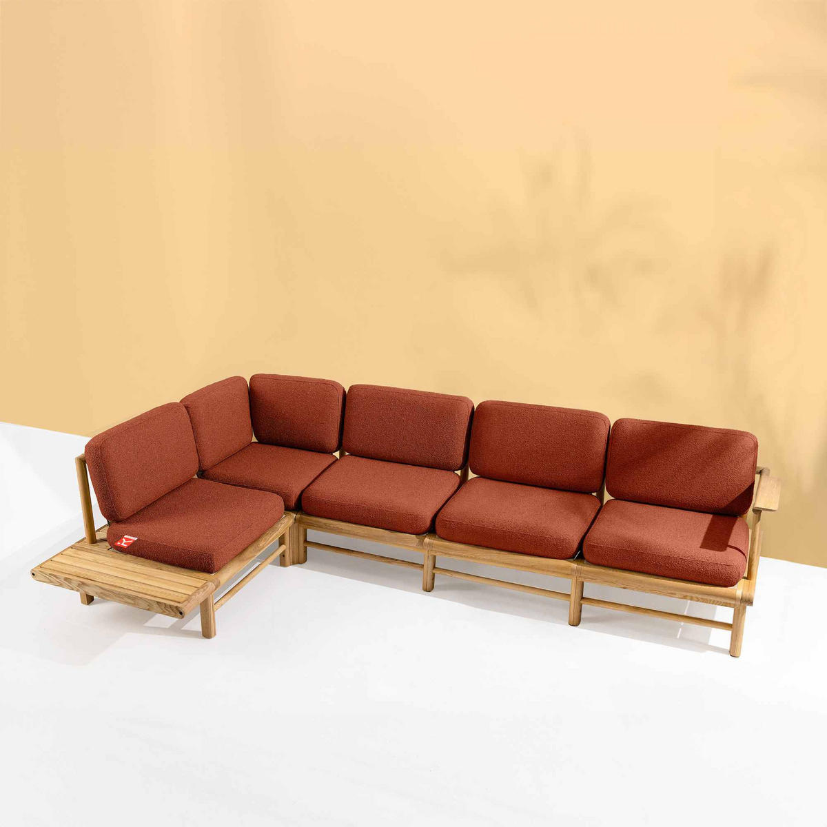 LOUNGESOFA ATREDA links - Orange, Holz/Textil (300/80/175cm) - KONSIMO®
