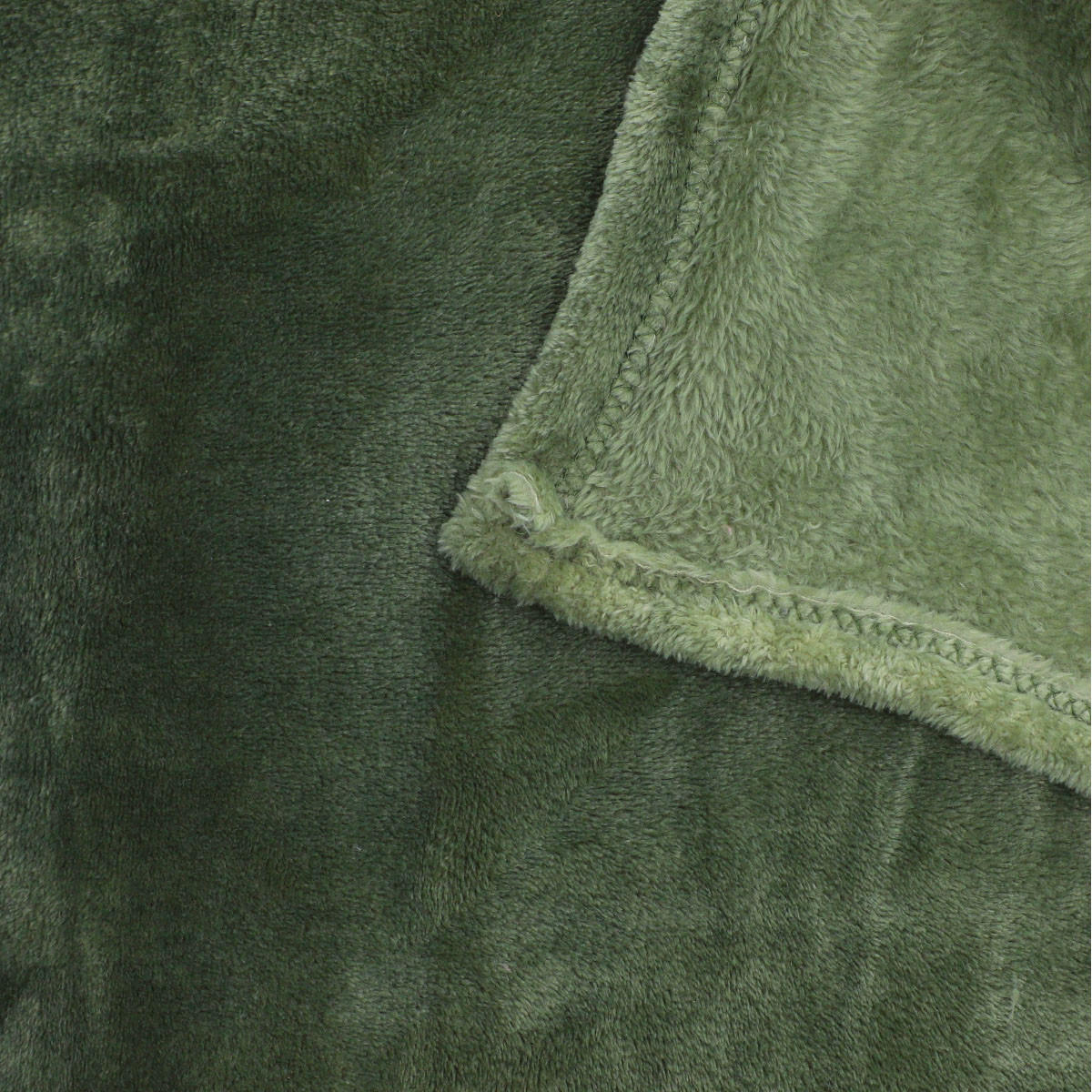 TAGESDECKE Rote olive 200x220 cm - Olivgrün, Textil (200/220cm) - Homla