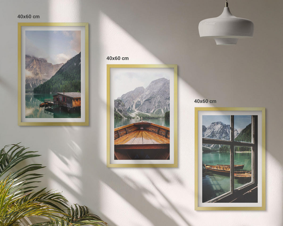 BILDER SET 3er Set - 40x60 cm Goldrahmen - Hütten am Bergsee Łódź - Goldfarben, Kunststoff (40/60cm) - TULUP