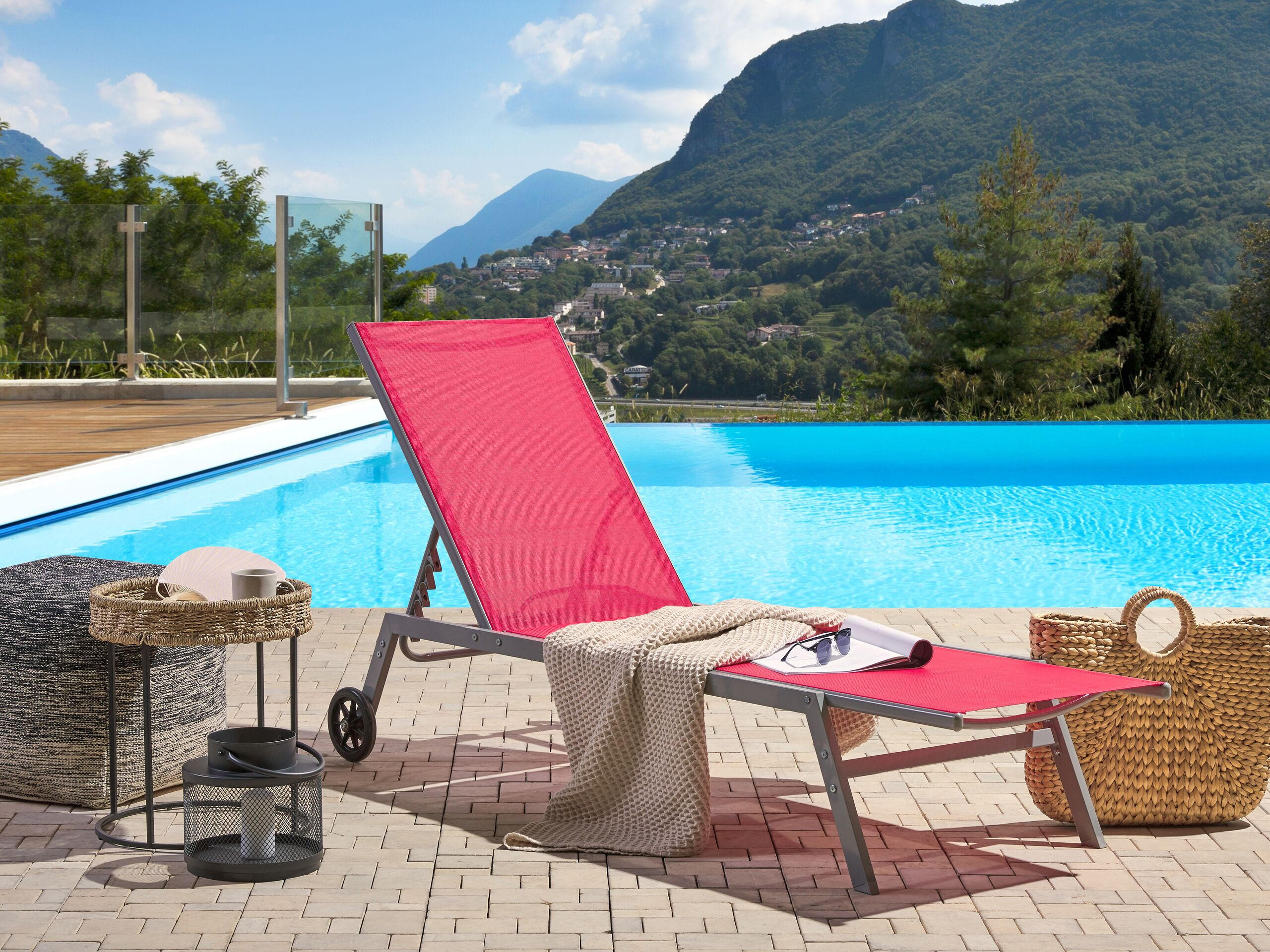 GARTENLIEGE rot Levanzo - Rot, Metall (64/96/198cm) - Beliani