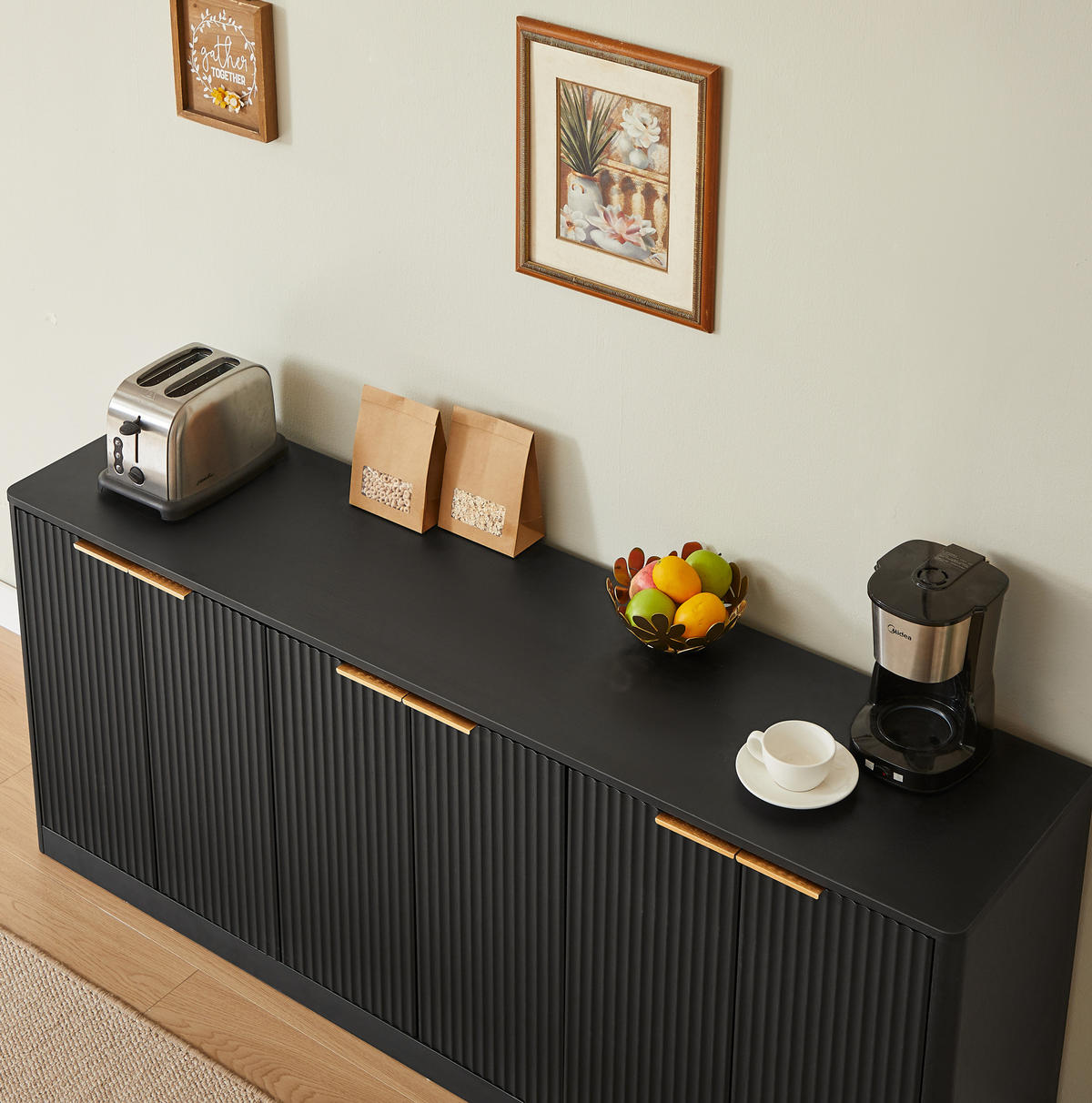 SIDEBOARD 170/40/70,5 cm aus MDF mit 6 Türen, wellenförmiger Front und viel Stauraum, Schwarz - Goldfarben/Schwarz, Holzwerkstoff/Metall (170/70.5/40cm) - Redom