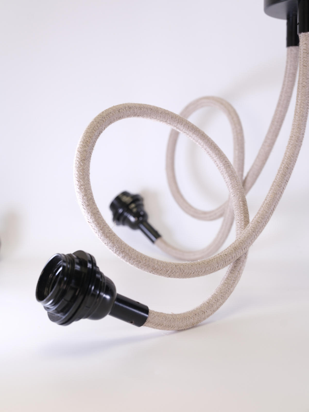 PENDELLEUCHTE TWIST 3 Flammig - Beige/Schwarz, Naturmaterialien (90/12/90cm) - HOOPZI