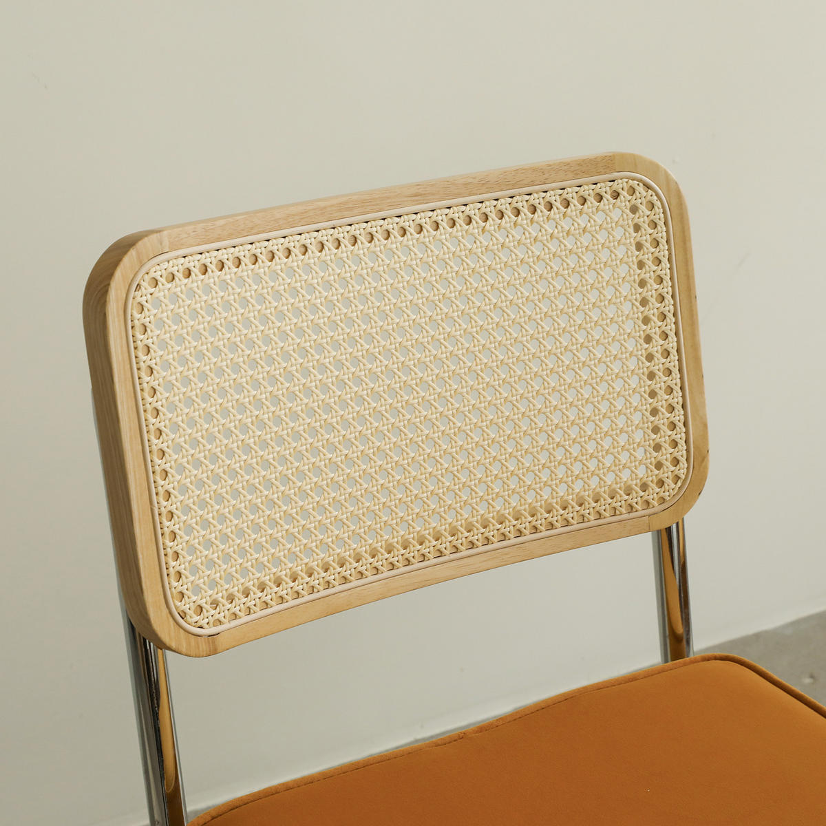 JÍDELNÍ ŽIDLE pérové (sada 2 ks), látka a ratan, chromovaná podnož - pomerančová, textil (53/84.6/46.4cm) - Urban Meuble